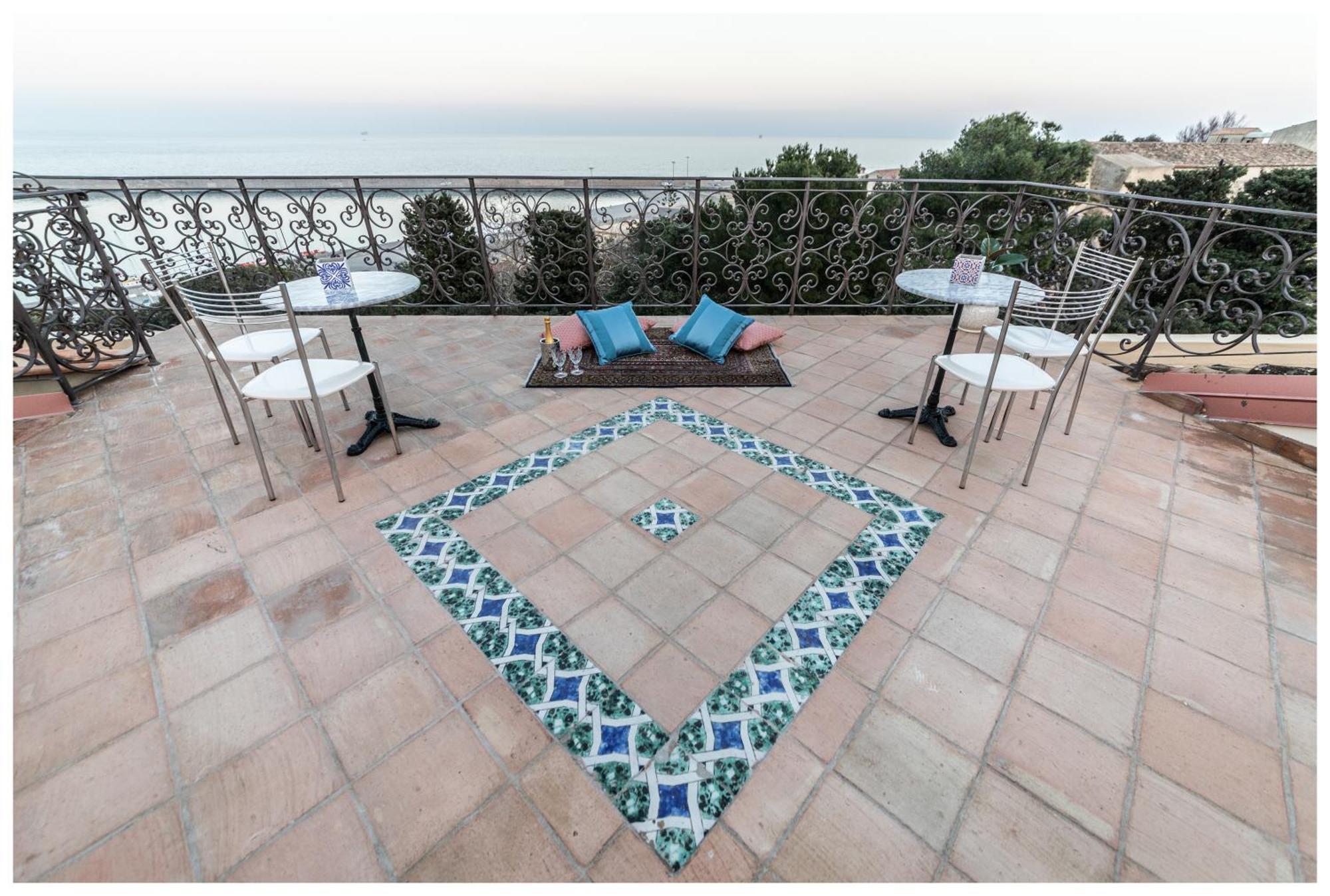 Boutique - Lodge & Suites Crotone Bagian luar foto