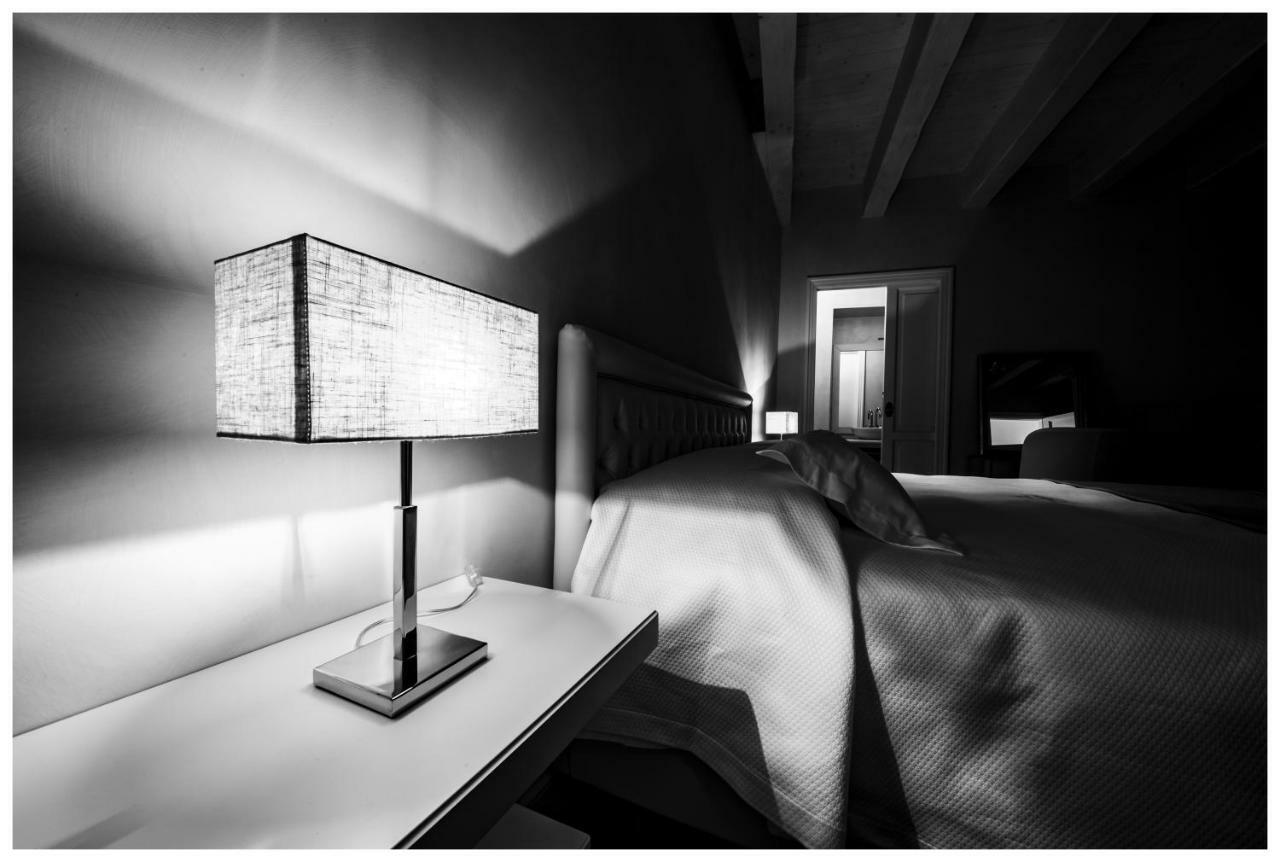 Boutique - Lodge & Suites Crotone Bagian luar foto