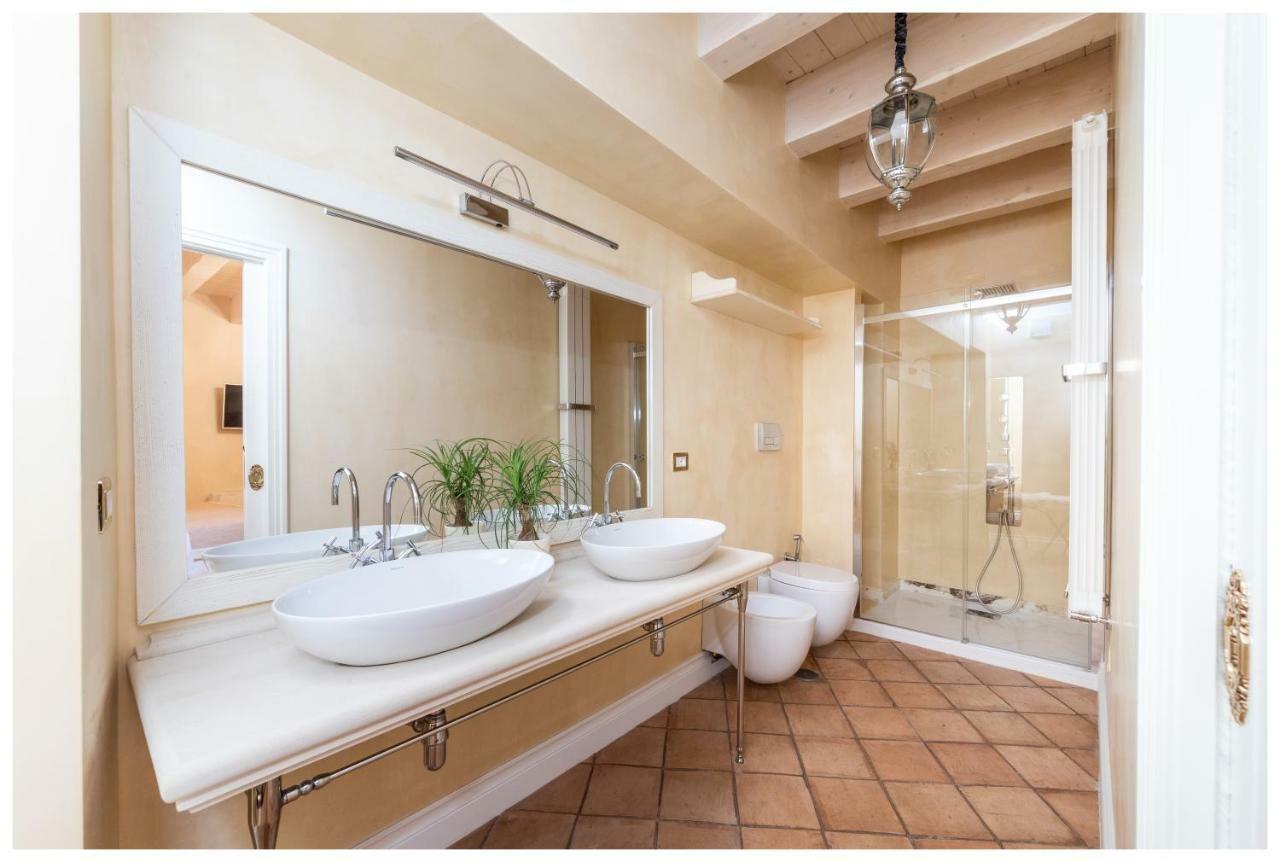 Boutique - Lodge & Suites Crotone Bagian luar foto